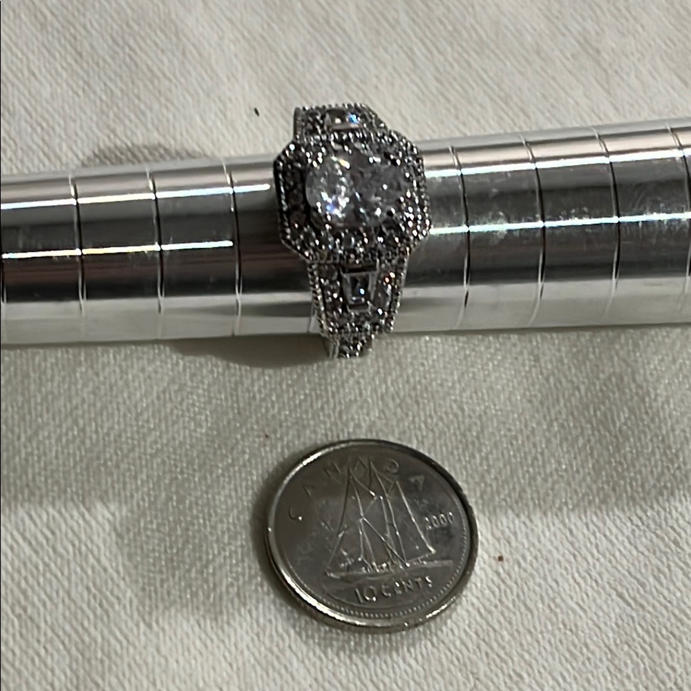 NWOT Elegant Sterling Ring size 5